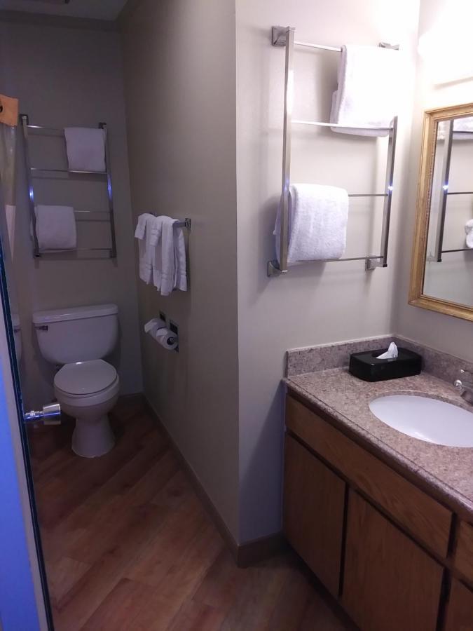 Travelodge By Wyndham Columbus State University Exteriör bild