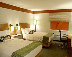 Travelodge By Wyndham Columbus State University Exteriör bild